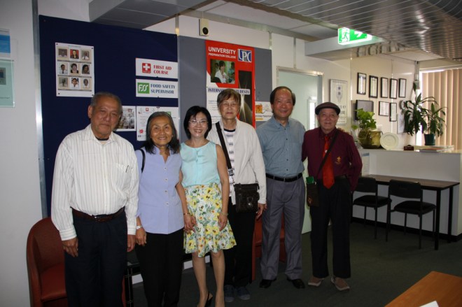 Sinh hoat 10 2015 06