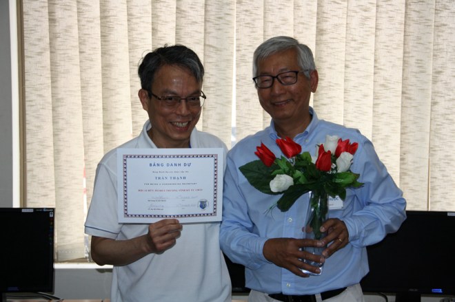 Sinh hoat 10 2015 12