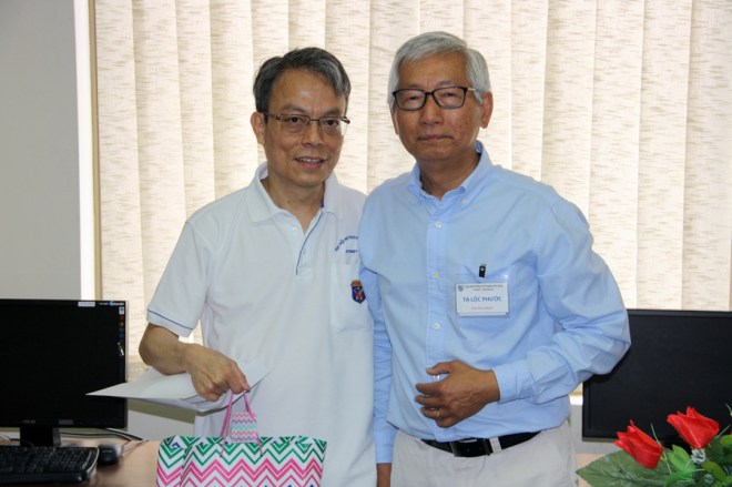 Sinh hoat 10 2015 13