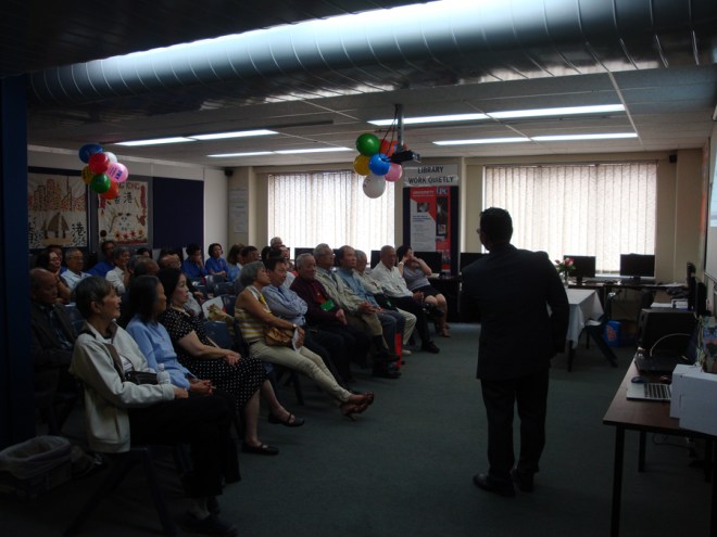 Sinh hoat 10 2015 16