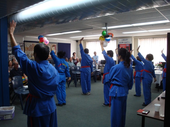 Sinh hoat 10 2015 22