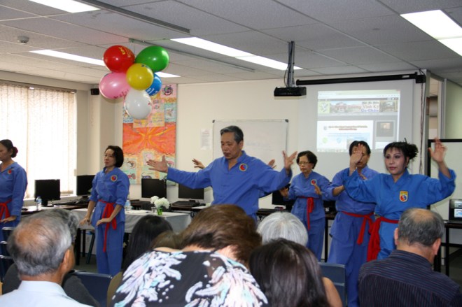 Sinh hoat 10 2015 24