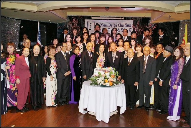 NSAnhBang-CLBTNS-2013