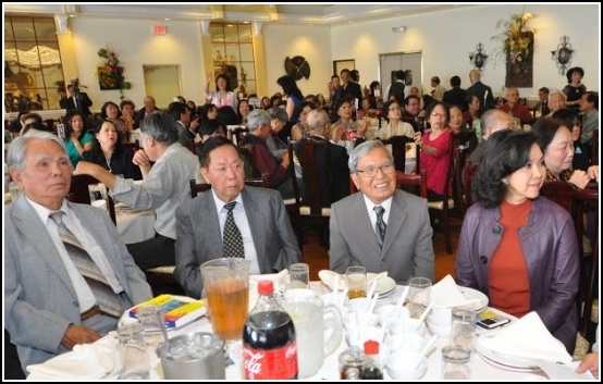 NSAnhBang-GSDuongNgocSum-GSNguyenXuanVinh-ThuHao