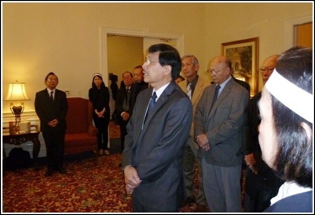 HSDinhCuong-TangLe-CoThom03