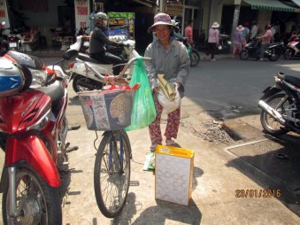 Nu cuoi 7 tang qua 10