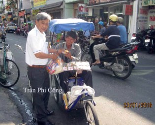 Nu cuoi 7 tang qua 9