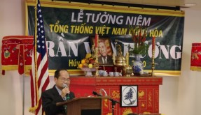 Co tong thong Tran Van Huong 02