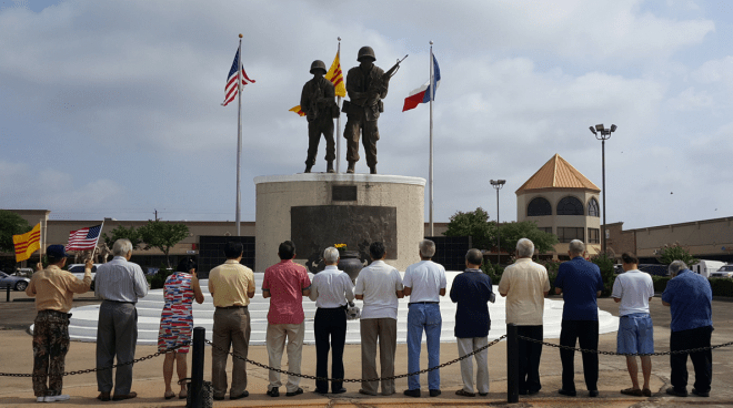Tan man ngay thu bay 01