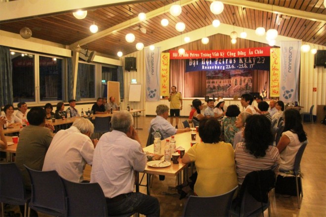 Dai hoi Au chau 23 01