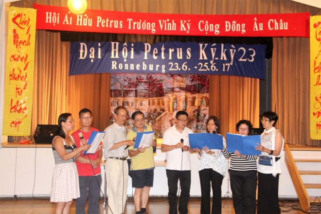 Dai hoi Au chau 23 02