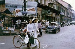 lop mau giao ngay xua 01