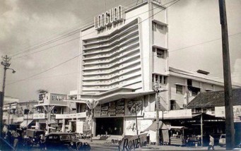 Ngay xua me xem hat 09