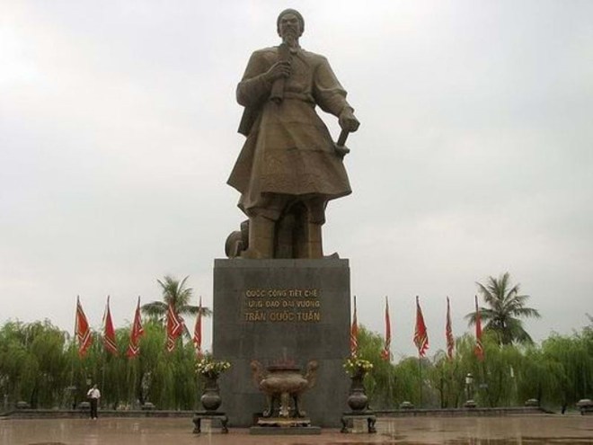 doi lu huong 05
