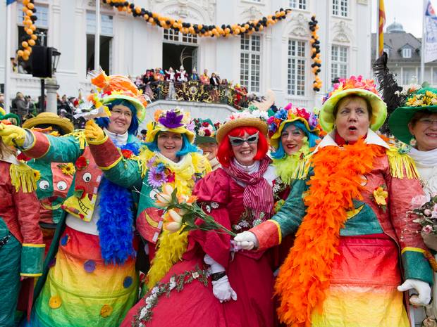 mua hoi hoa trang 02