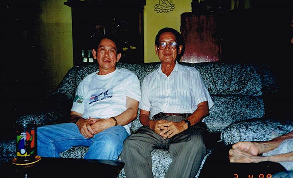 nhom ban than 13.jpg