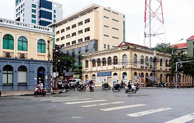 quan tri di san 03.jpg