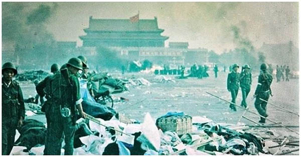 buc tuong than khoc 04.jpg