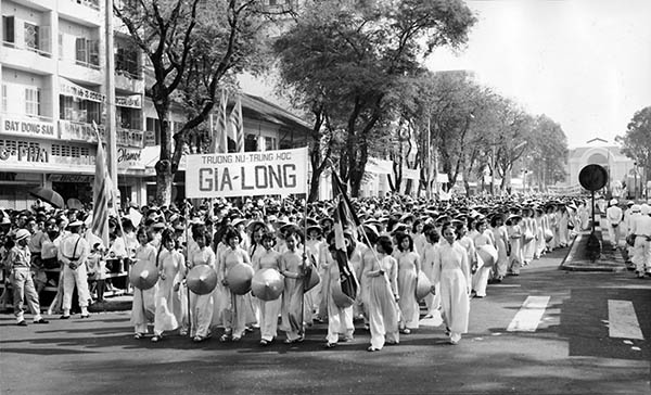 truong nu trung hoc 06