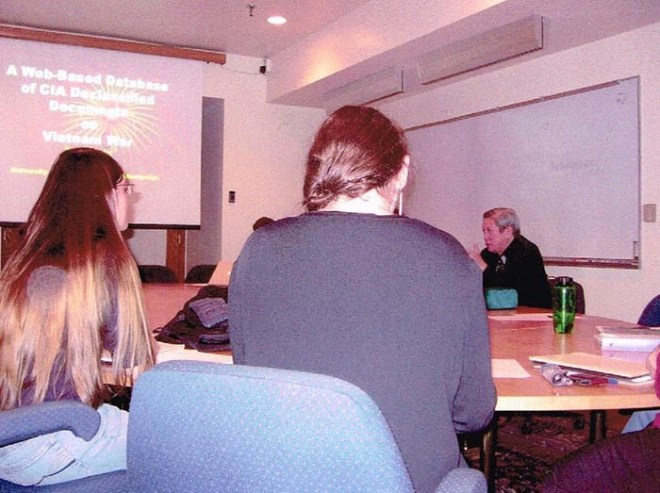 tinh nghia thay tro my viet 09