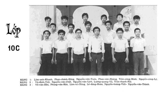 ky yeu 72 - hinh luu niem lop 10 06