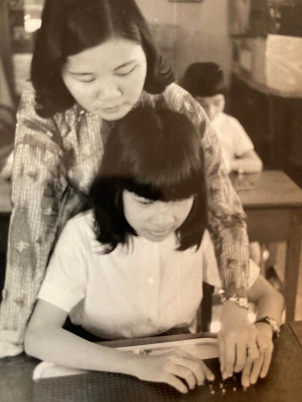 Truong nu sinh mu 09